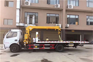 西充附近汽车轮胎更换