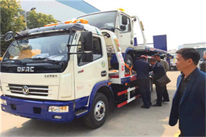 西充汽车道路救援拖车价格